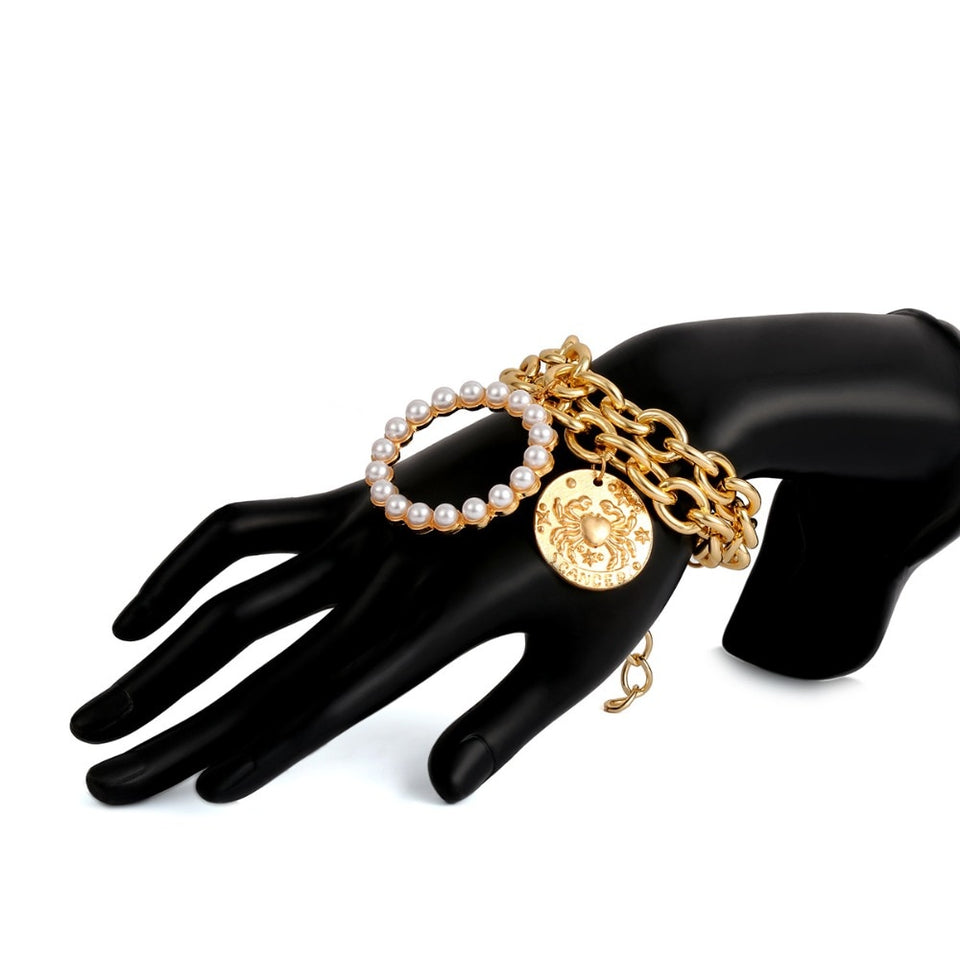 Exaggerated Charm Pearl Crab Pendant Bracelet Fashion Summer Jewelry for Women Ladies Cuff Bracelets Bangles Female Gifts