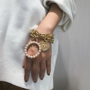 Exaggerated Charm Pearl Crab Pendant Bracelet Fashion Summer Jewelry for Women Ladies Cuff Bracelets Bangles Female Gifts