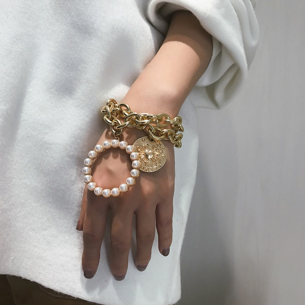 Exaggerated Charm Pearl Crab Pendant Bracelet Fashion Summer Jewelry for Women Ladies Cuff Bracelets Bangles Female Gifts