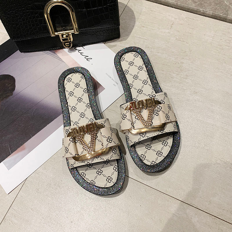 Women Sandals Summer Women Slippers Metal Button Letter Decoration Flat Beach Shoe Ladies Sandals Beach Shoes Casual Flip Flops